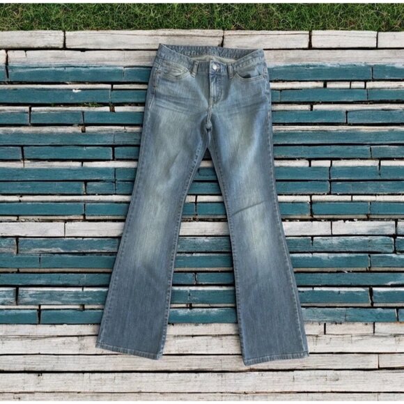 CALVIN KLEIN Light Wash Bootcut Jeans Size 4 / 27” - Picture 1 of 8